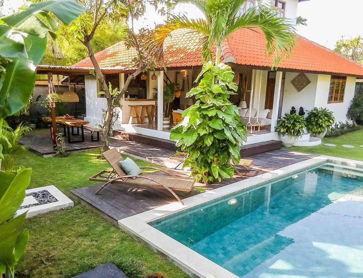 Santai, Huge Garden Square * Seminyak (Bali)